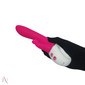 VIBRADOR E SUGADOR DE CLITÓRIS TORNADO ROSA INTT  LUXURY